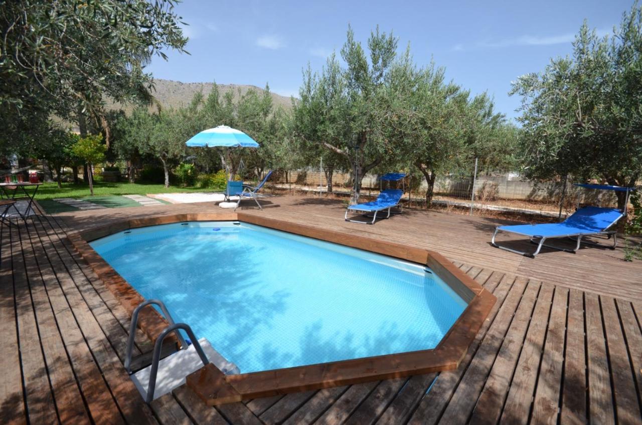 Cascina Degli Ulivi Bed and Breakfast Castelluzzo Εξωτερικό φωτογραφία